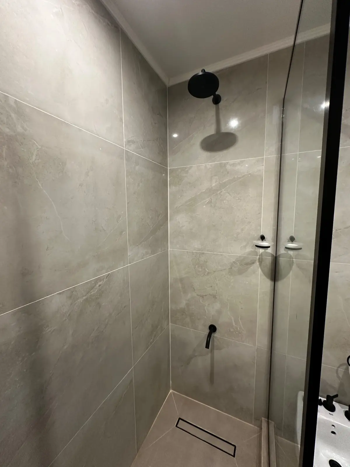Baño Suite con Antebaño - Andonaegui — Baño en Parque Chas (foto 2)