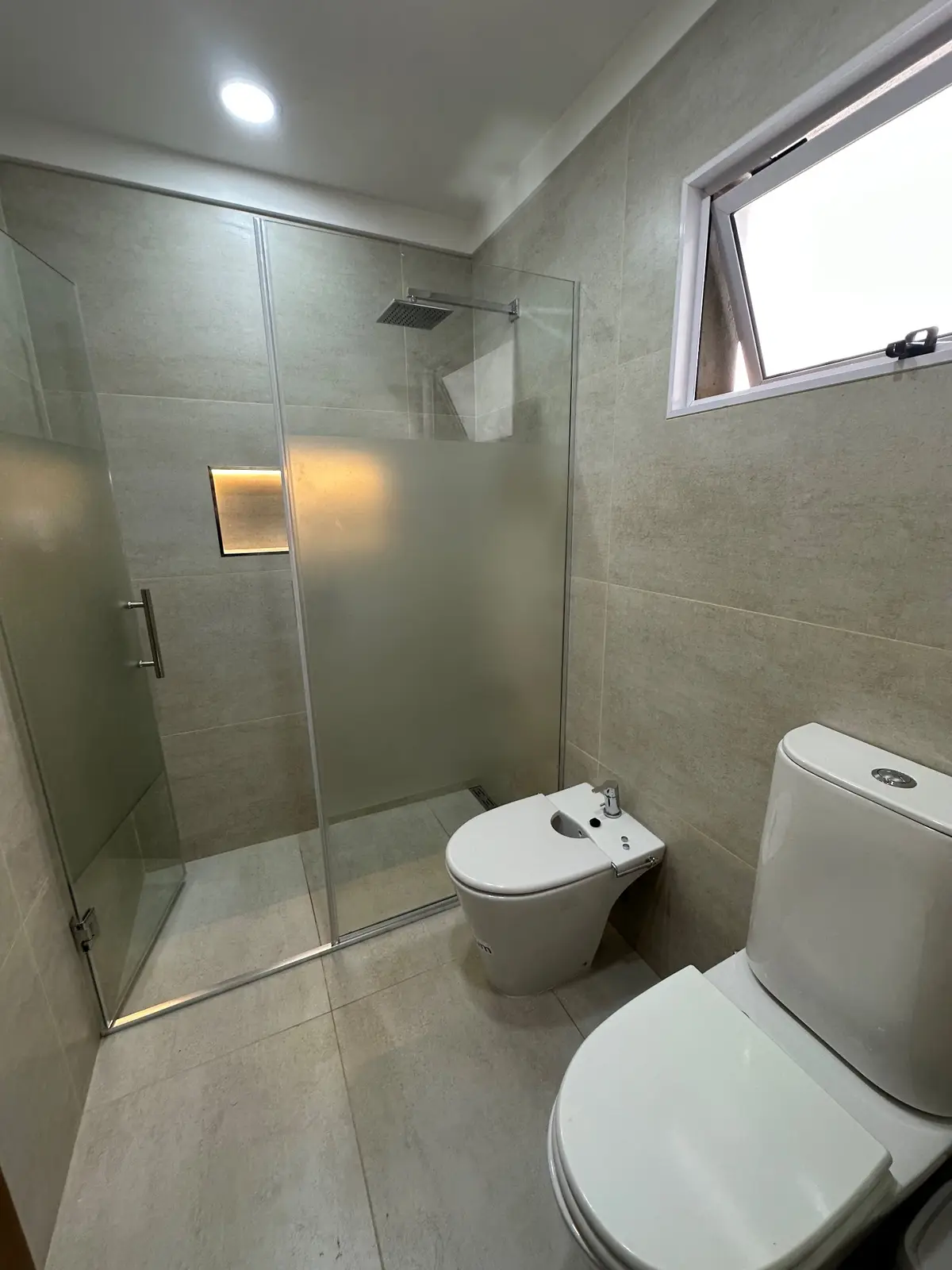 Baño con Antebaño - Pasaje Yugoslavia — Baño en Villa Devoto (foto 1)