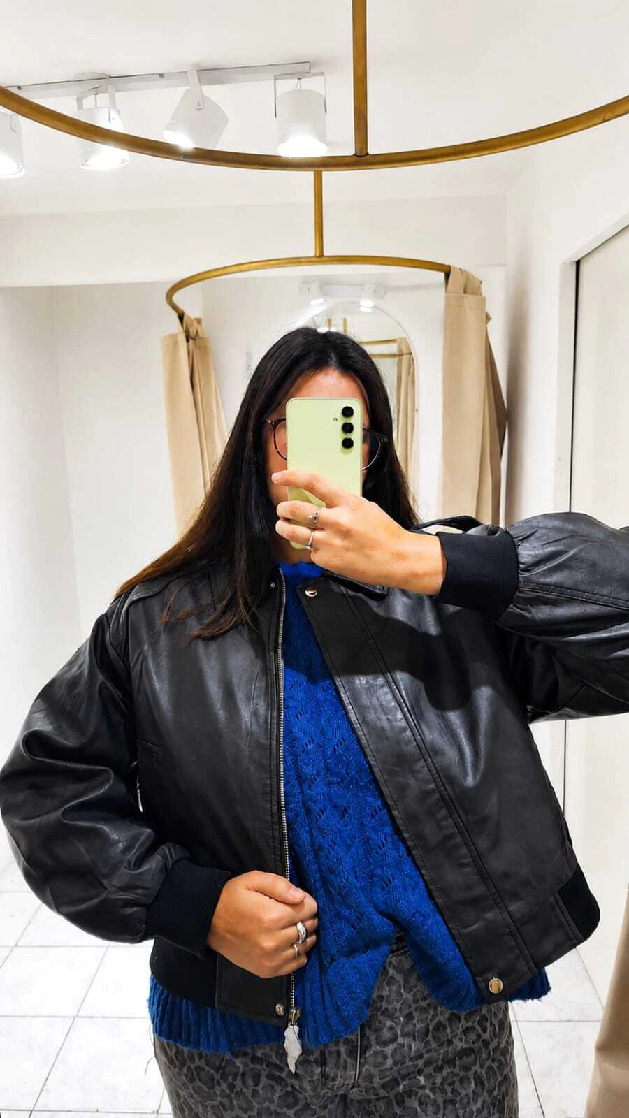 BOMBER JACKET