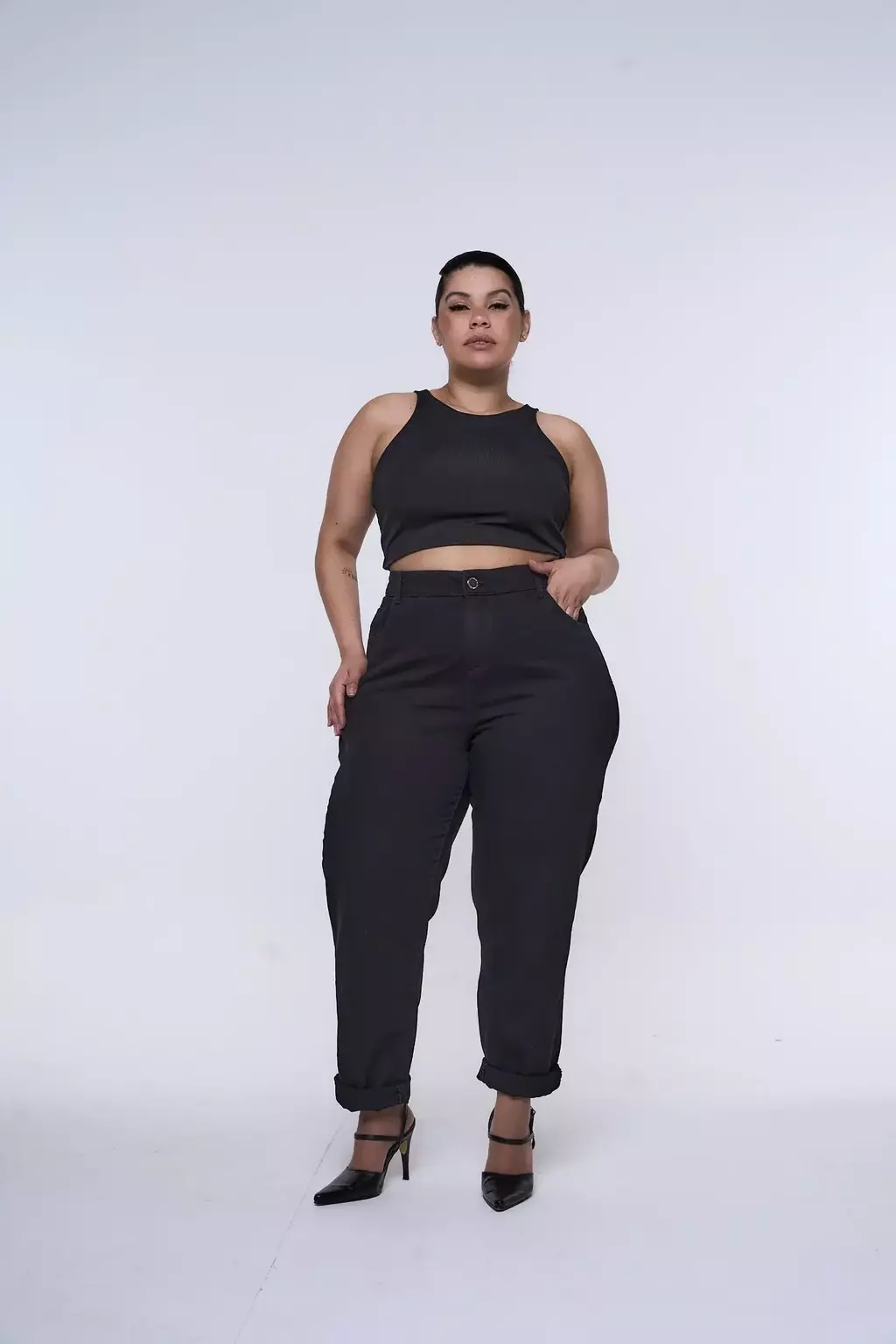 MOM BLACK