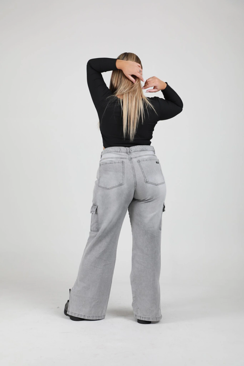 PANTALON WIDE LEG CARGO AYACUCHO rigido