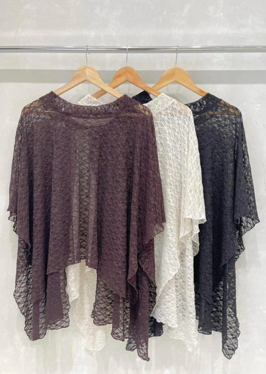 PONCHO ENCAJE
