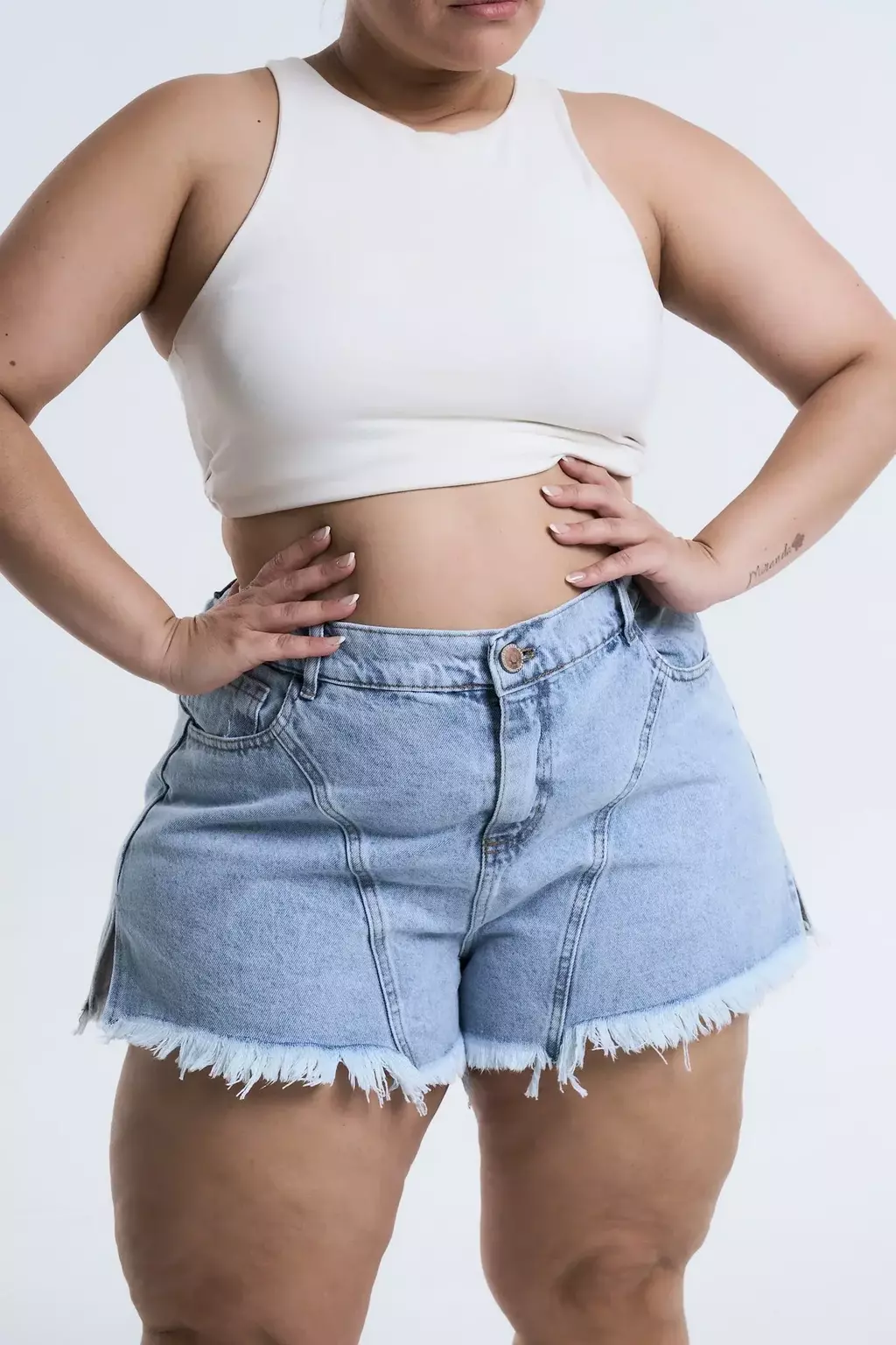 SHORT ODRIANE