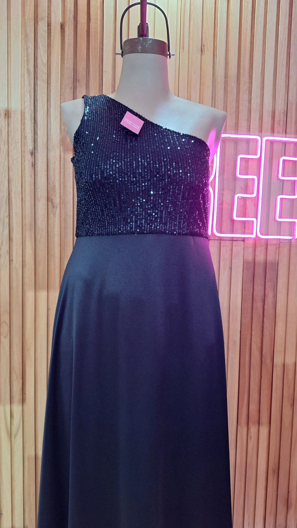 VESTIDO ASIMETRICO