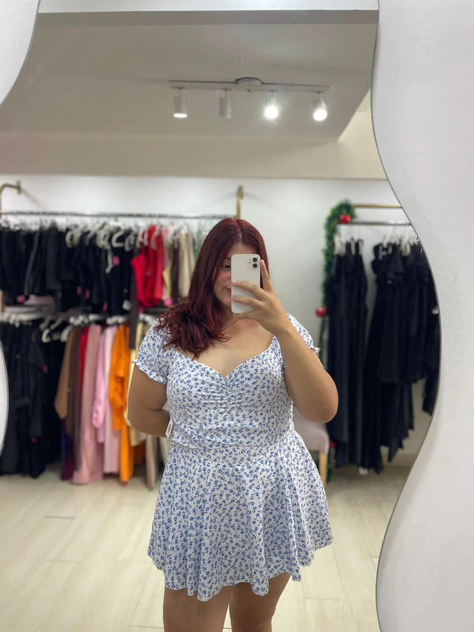 VESTIDO FLORES