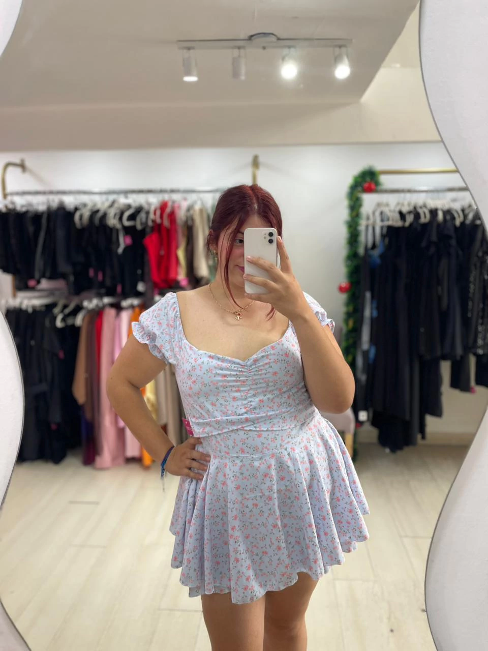 VESTIDO FLORES