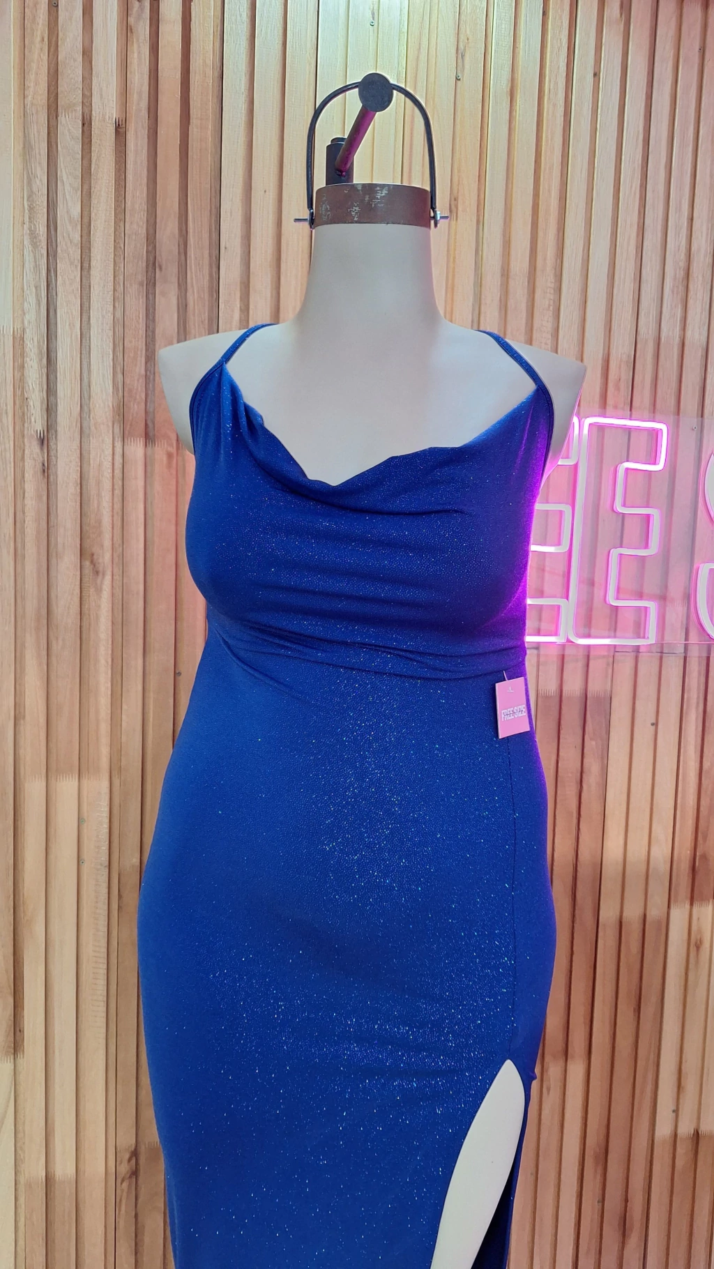 VESTIDO MIDI LUREX