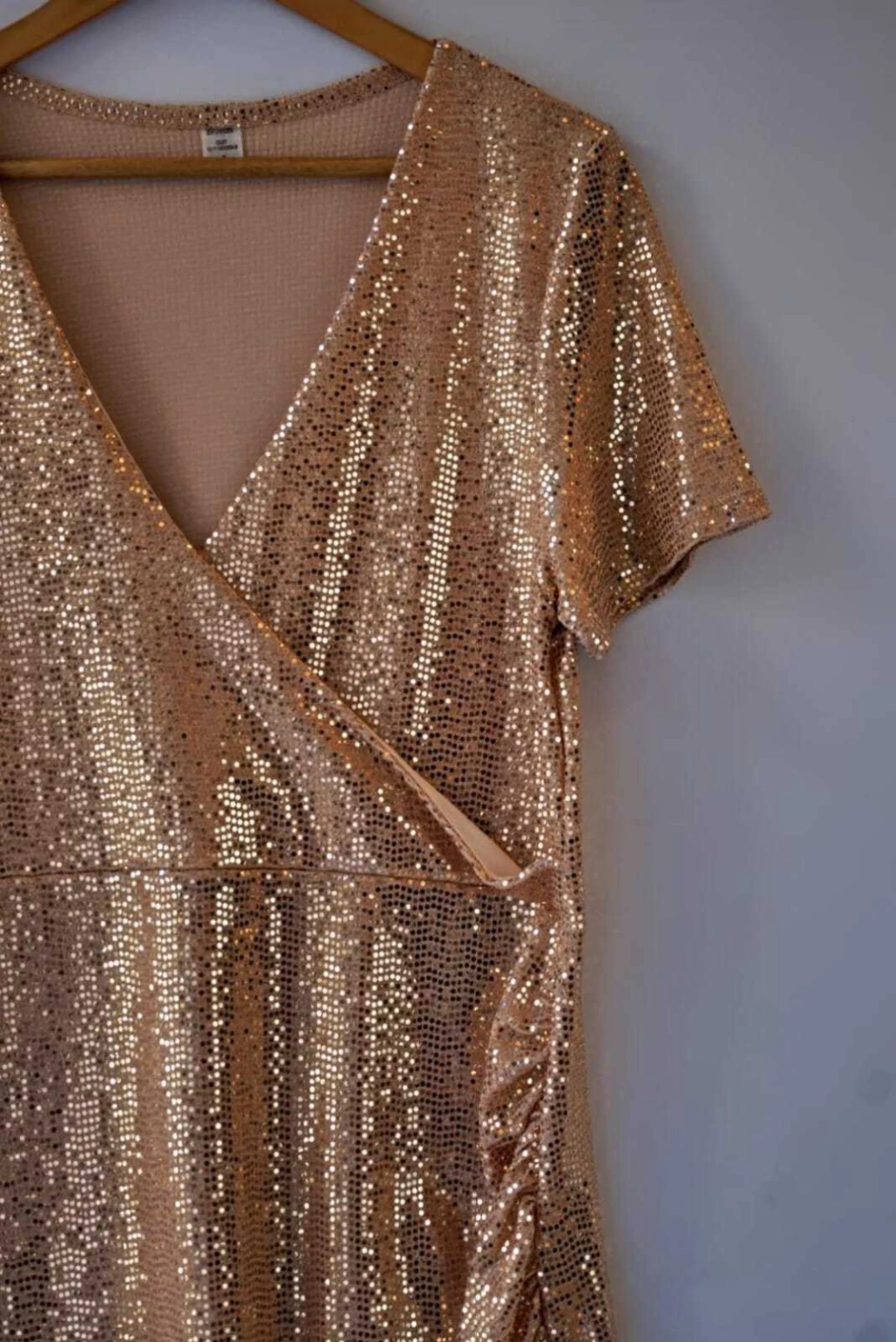 VESTIDO SIMIL LENTEJUELA