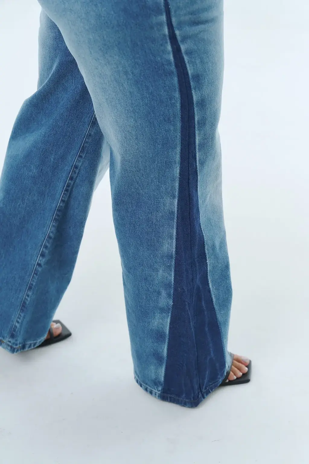 WIDELEG FLANKI